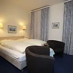 Hotell Rabes 2*