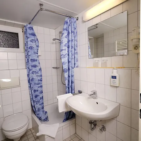 Rabes Hotel 2*